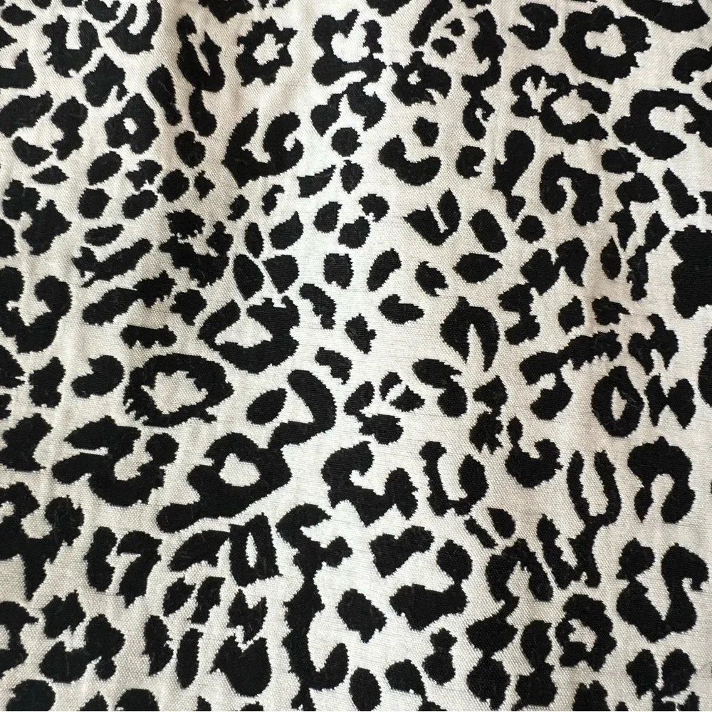 2/$30 Robbi and Nikki Casual A line dress- black and white color block print